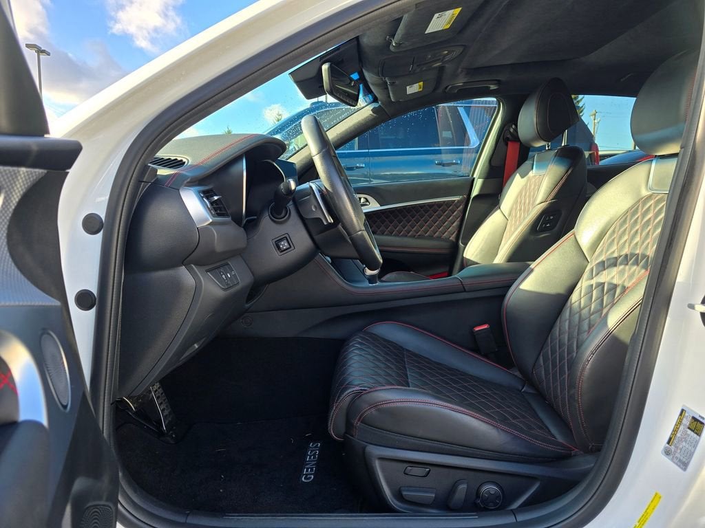 2022 Genesis G70 3.3T