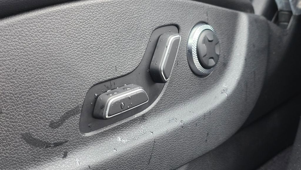 2025 Genesis GV80 Standard