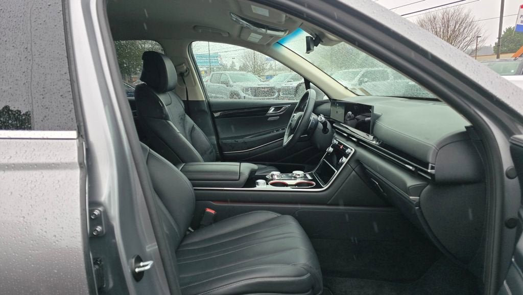 2025 Genesis GV80 Standard