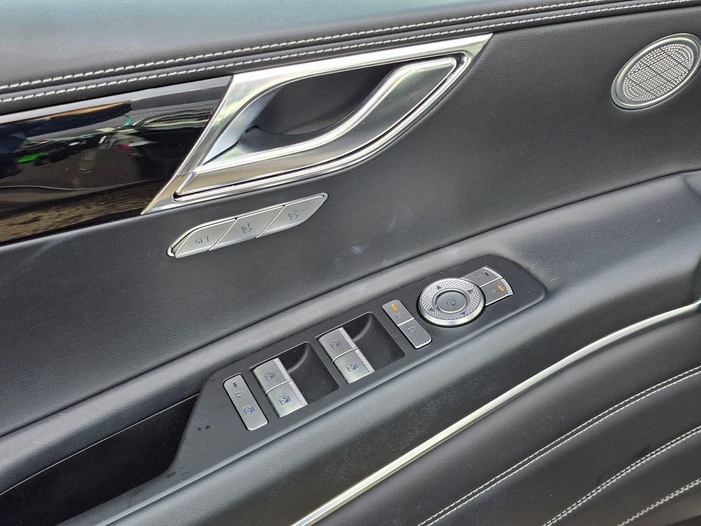 2025 Genesis GV80 Standard