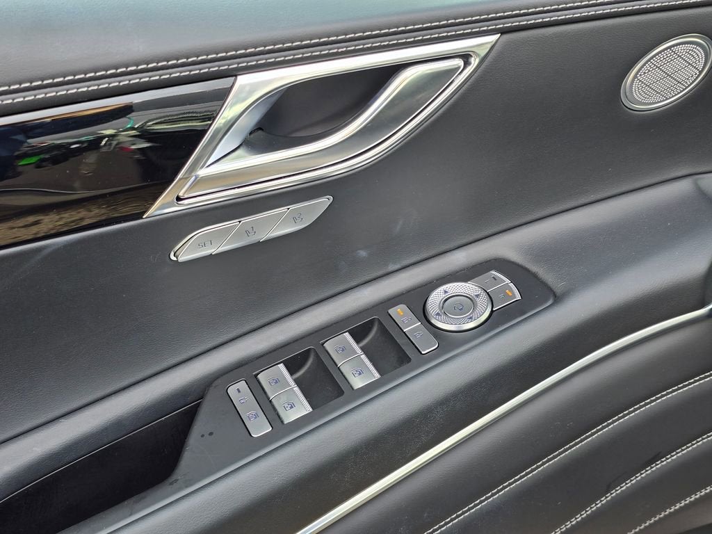 2025 Genesis GV80 Standard