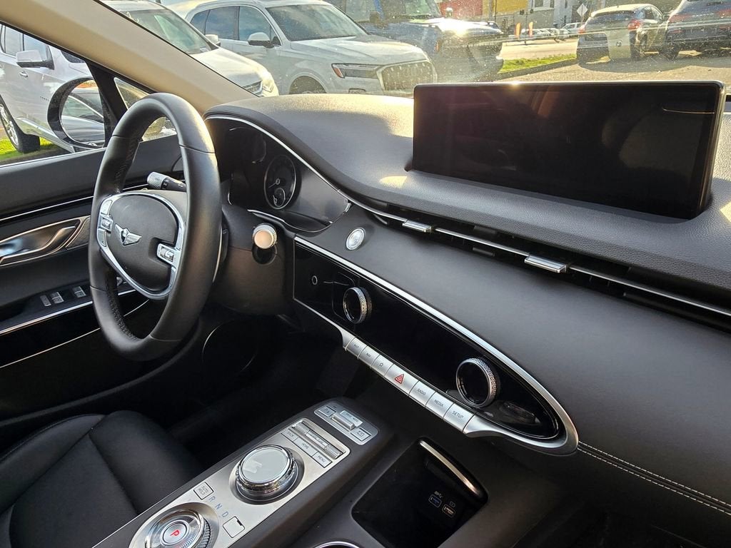 2025 Genesis GV70 2.5T