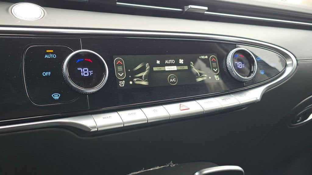 2025 Genesis GV70 2.5T