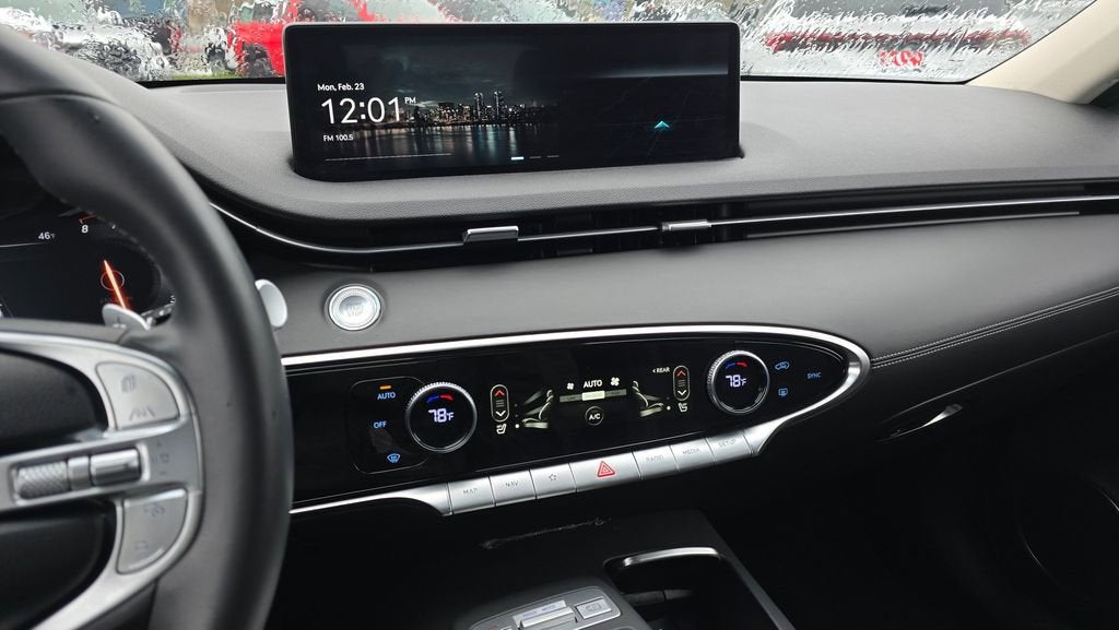 2025 Genesis GV70 2.5T