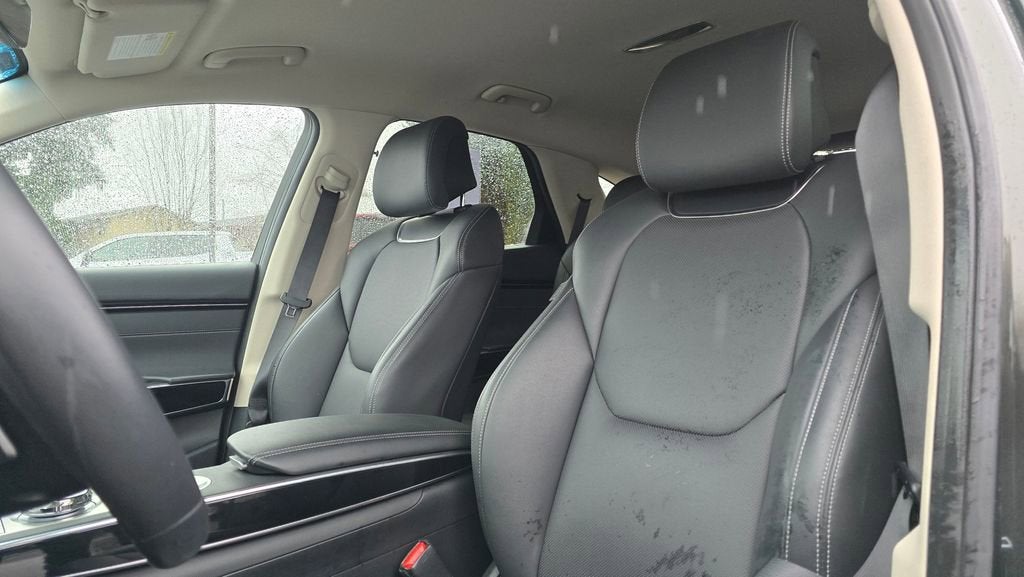 2025 Genesis GV70 2.5T