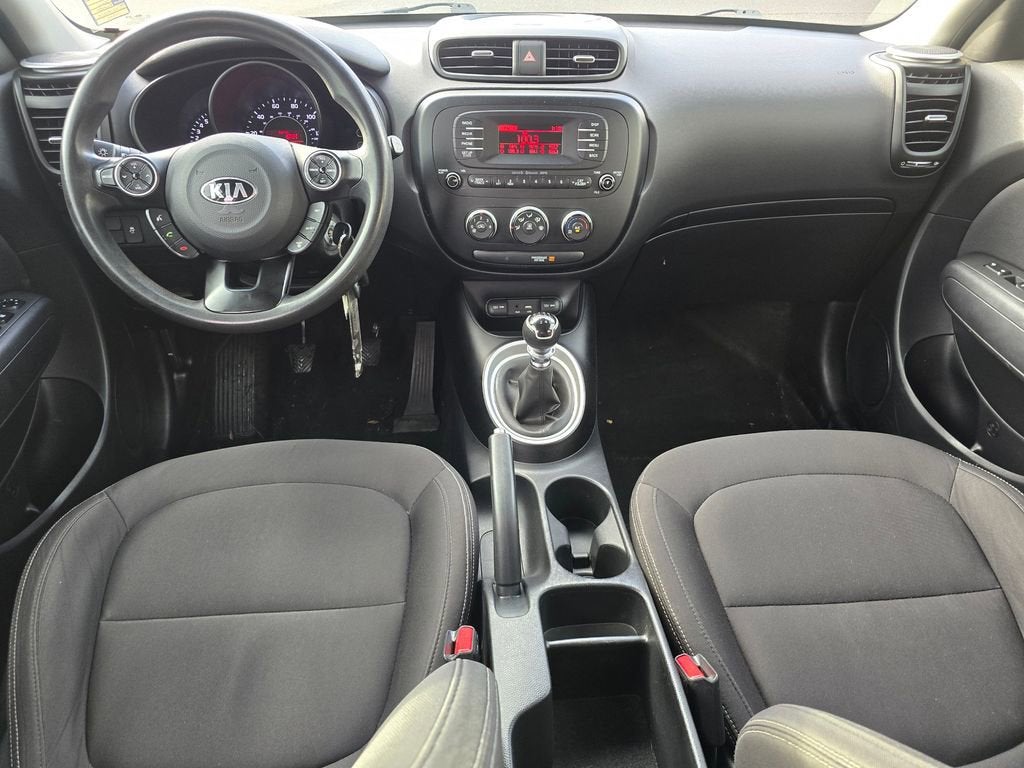 2016 Kia Soul Base