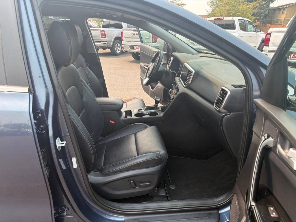 2020 Kia Sportage EX