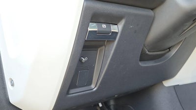 2023 Land Rover Defender X-Dynamic SE