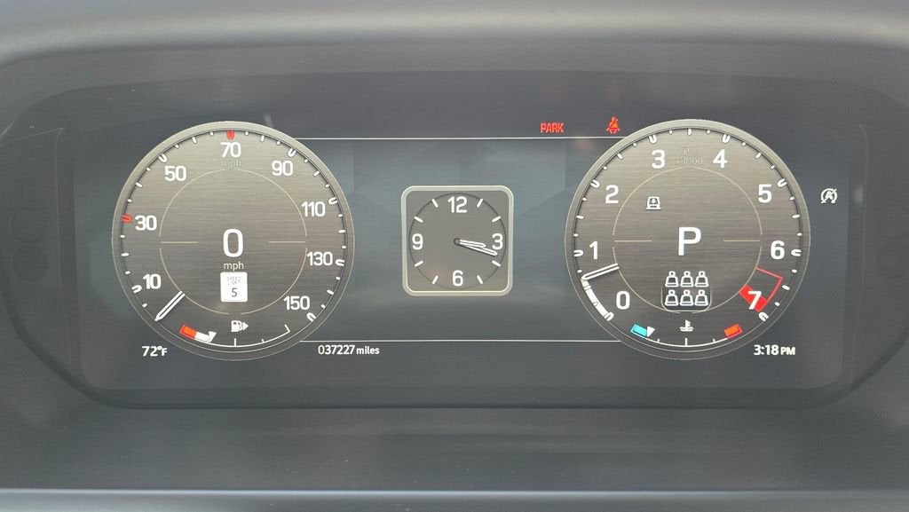 2023 Land Rover Defender X-Dynamic SE