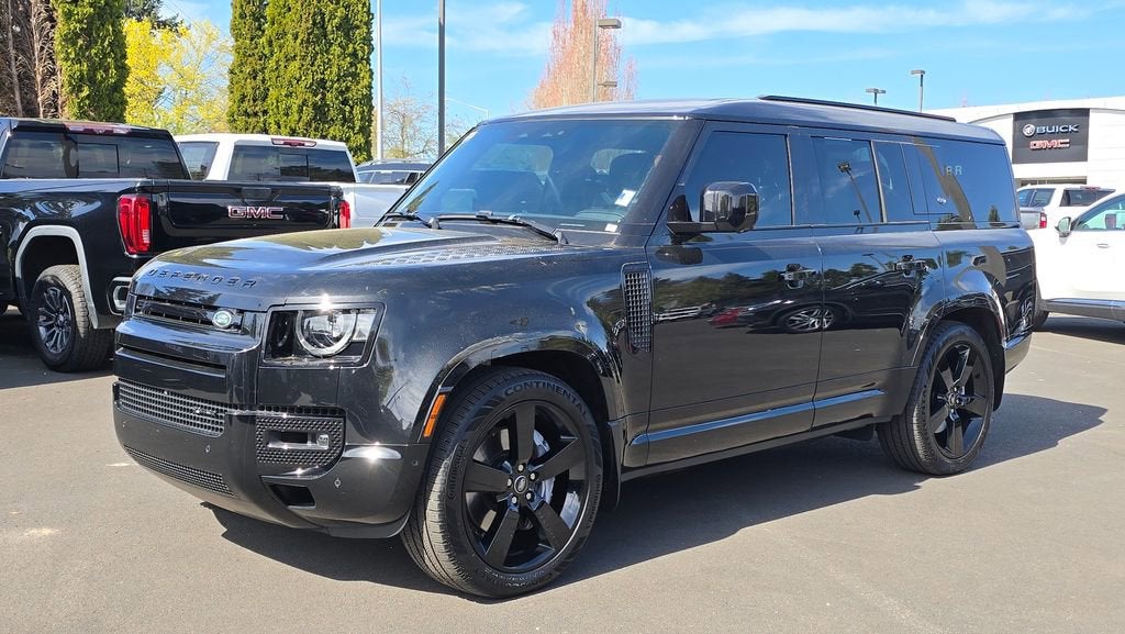 2023 Land Rover Defender X-Dynamic SE