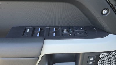 2023 Land Rover Defender X-Dynamic SE