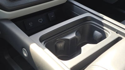2023 Land Rover Defender X-Dynamic SE