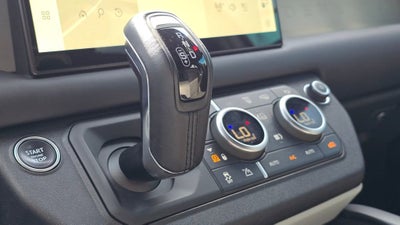 2023 Land Rover Defender X-Dynamic SE