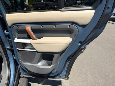 2020 Land Rover Defender HSE