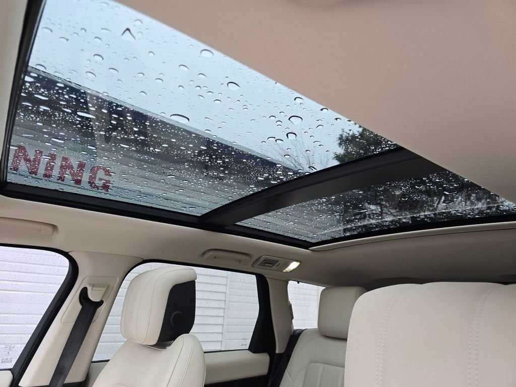 2021 Land Rover Range Rover Sport HSE Silver Edition