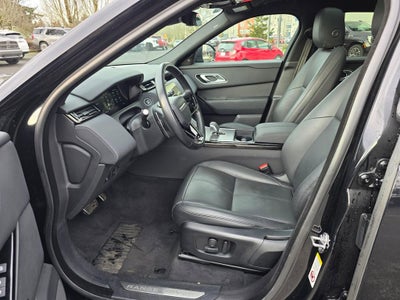 2025 Land Rover Range Rover Velar Dynamic SE