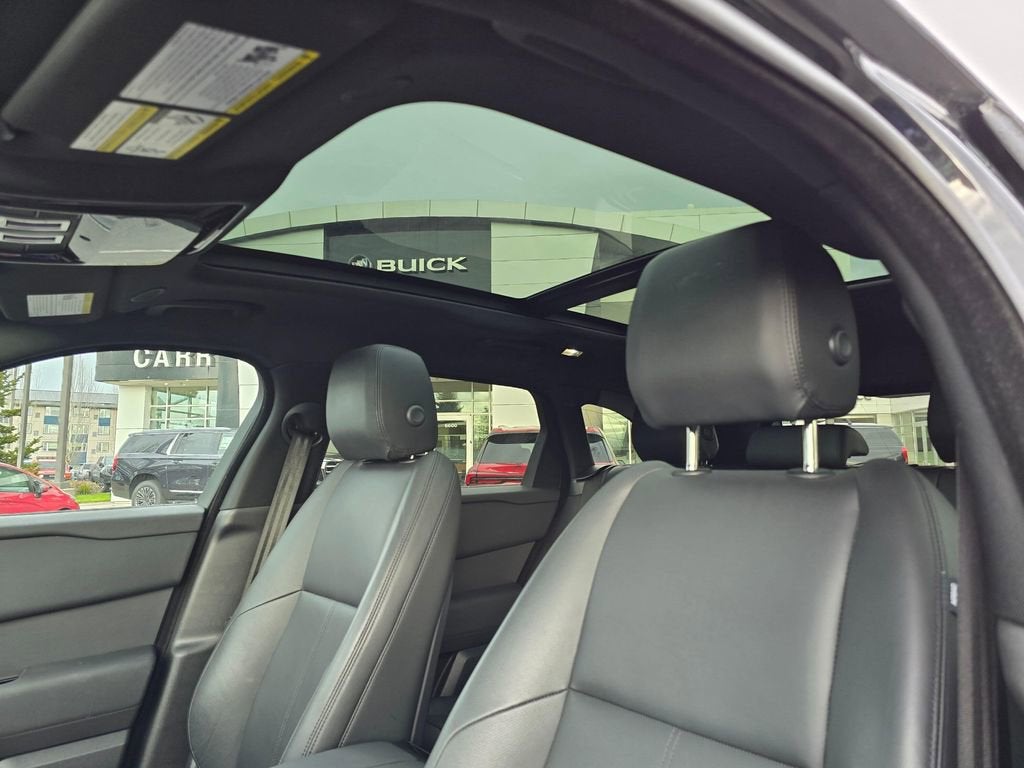 2025 Land Rover Range Rover Velar Dynamic SE