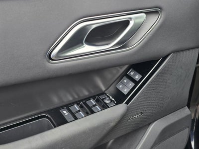 2025 Land Rover Range Rover Velar Dynamic SE