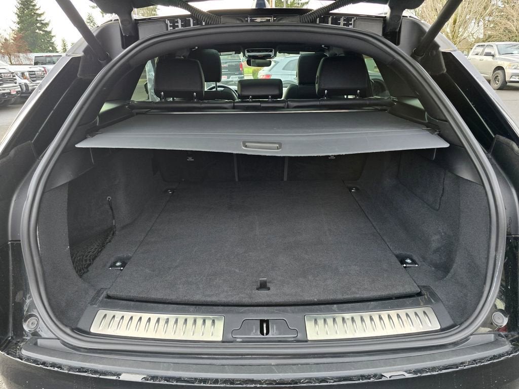 2025 Land Rover Range Rover Velar Dynamic SE