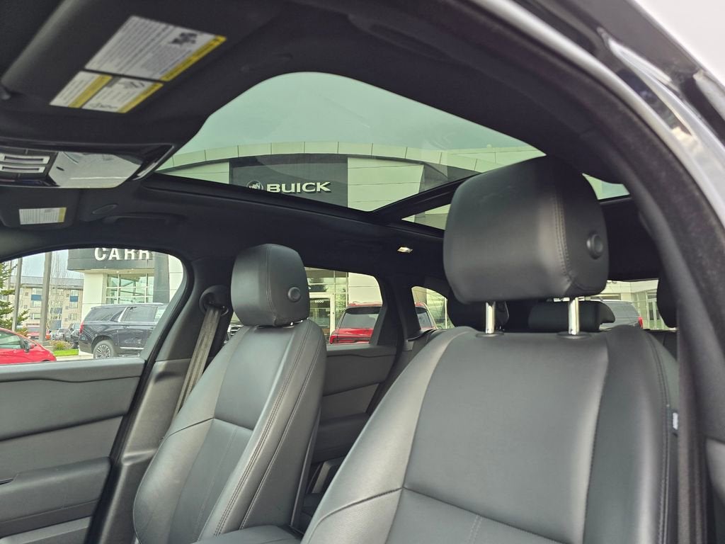 2025 Land Rover Range Rover Velar Dynamic SE