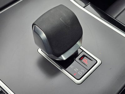 2025 Land Rover Range Rover Velar Dynamic SE