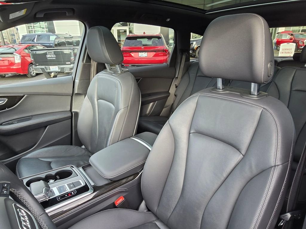 2025 Audi Q7 Premium Plus