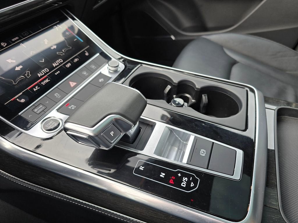 2025 Audi Q7 Premium Plus