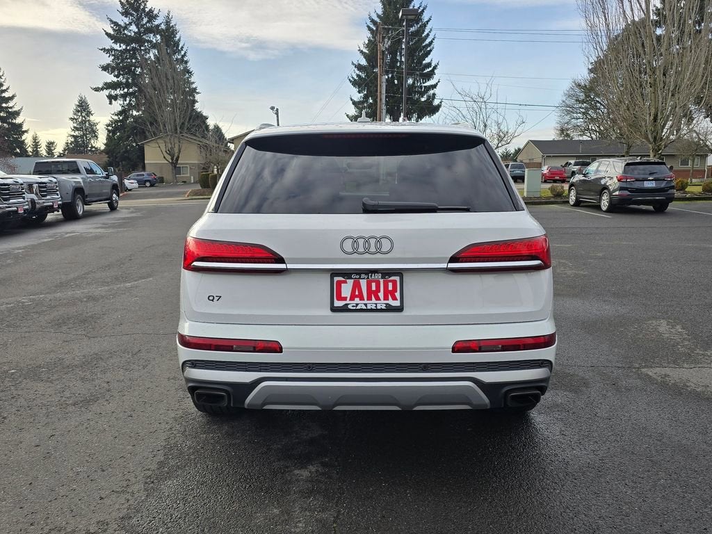 2025 Audi Q7 Premium Plus