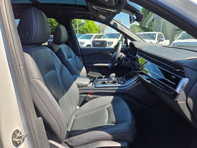 2025 Audi Q7 Premium Plus