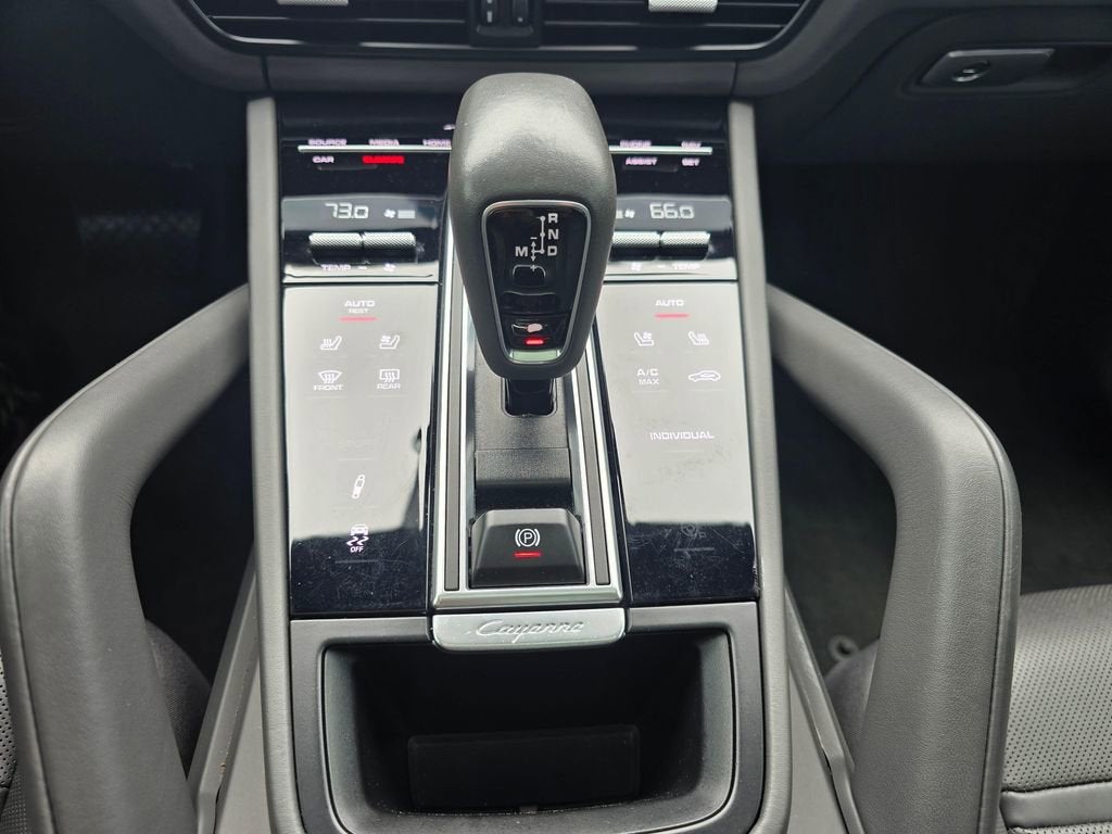 2022 Porsche Cayenne E-Hybrid