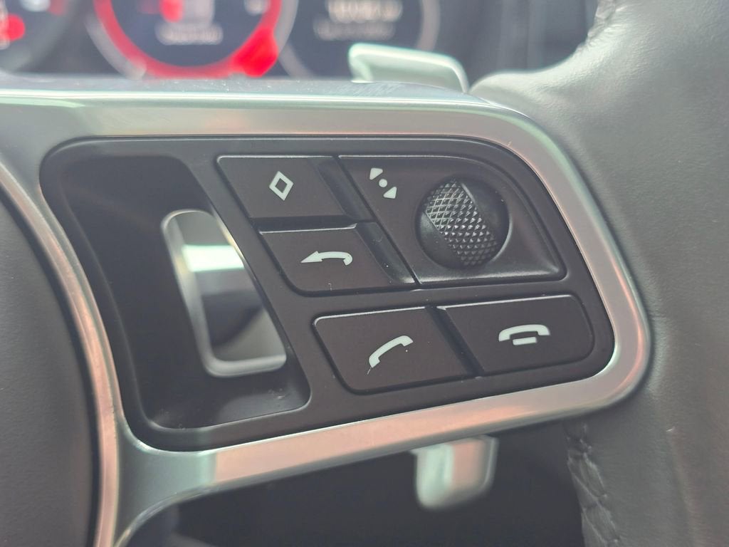 2022 Porsche Cayenne E-Hybrid