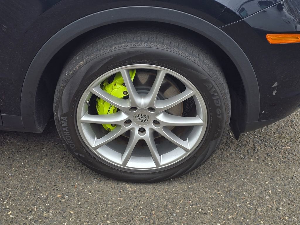 2022 Porsche Cayenne E-Hybrid