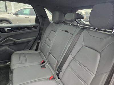 2022 Porsche Cayenne E-Hybrid