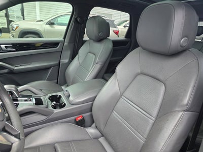 2022 Porsche Cayenne E-Hybrid