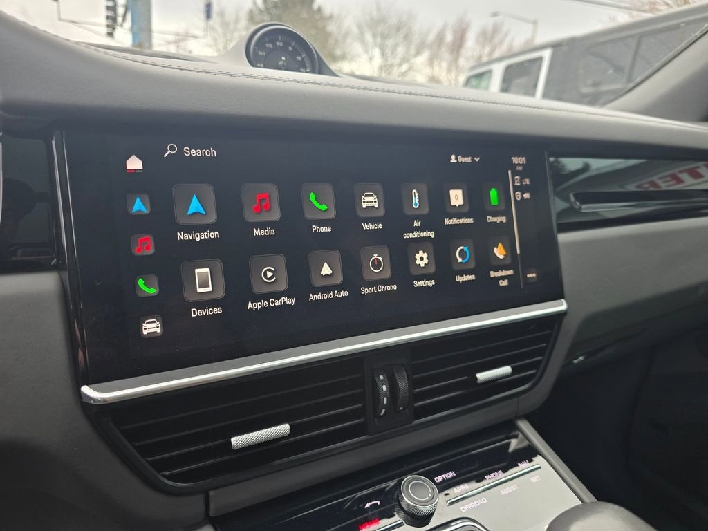 2022 Porsche Cayenne E-Hybrid