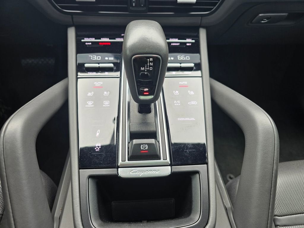 2022 Porsche Cayenne E-Hybrid