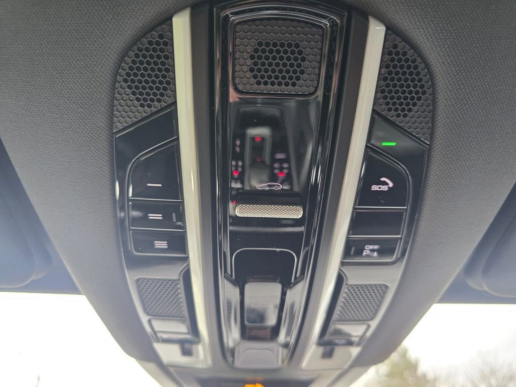 2022 Porsche Cayenne E-Hybrid