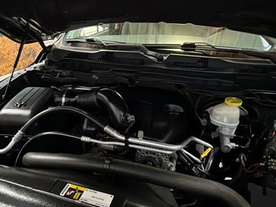 2017 RAM 1500 SLT