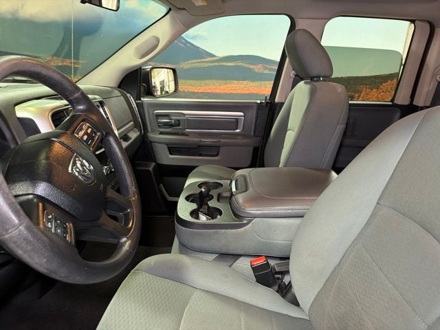 2017 RAM 1500 SLT