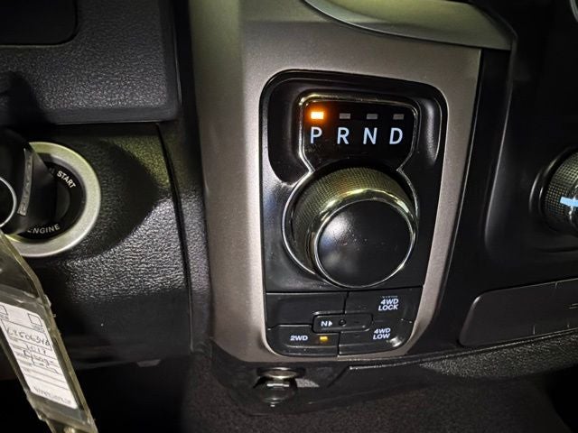 2017 RAM 1500 SLT
