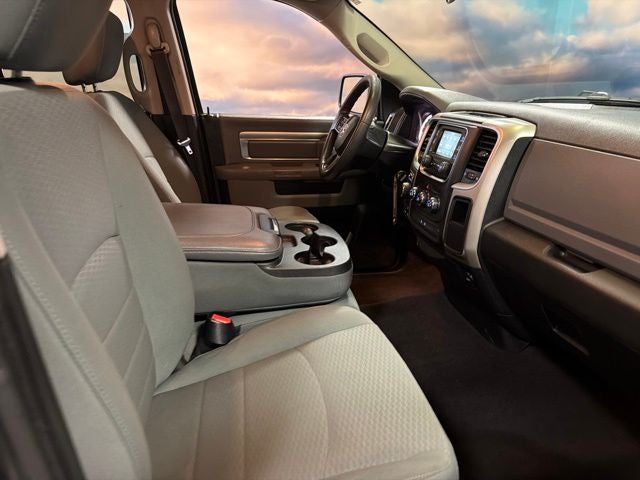 2017 RAM 1500 SLT