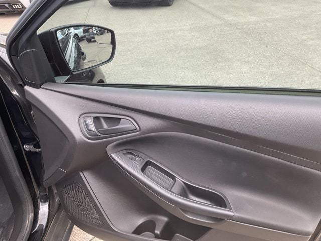 2017 Ford Focus S