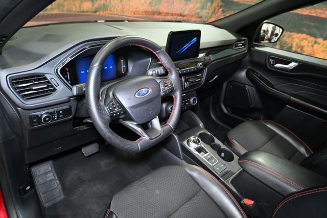 2025 Ford Escape ST-Line Select