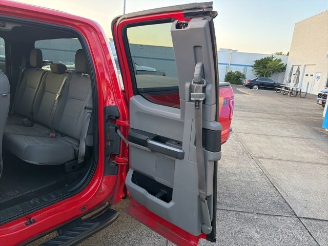 2017 Ford F-150 Base