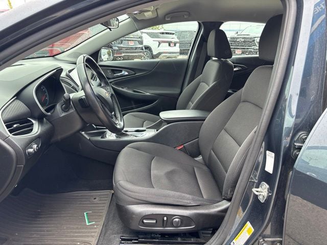 2021 Chevrolet Malibu RS