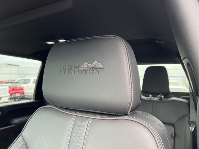 2022 Chevrolet Silverado 3500HD High Country