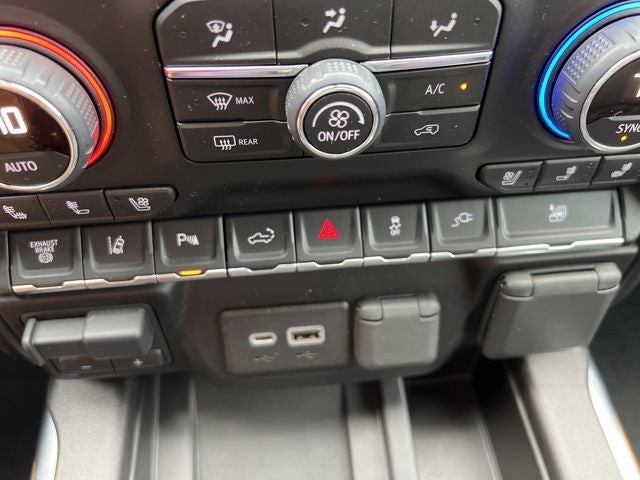 2022 Chevrolet Silverado 3500HD High Country