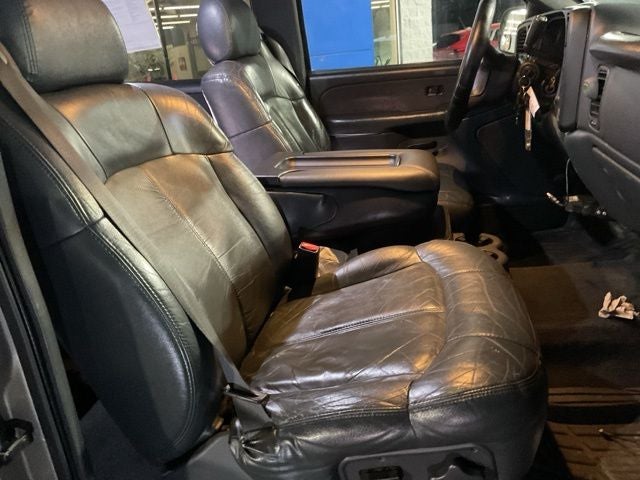 2002 Chevrolet Silverado 2500HD LS