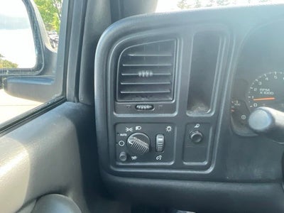 2003 Chevrolet Silverado 2500HD Base