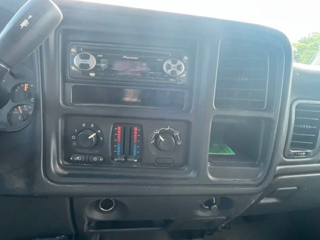 2003 Chevrolet Silverado 2500HD Base